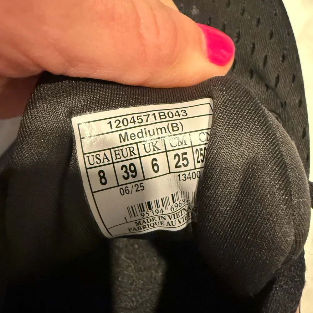 Brooks Ghost Max 3 Running Shoe - Picture 5 of 9